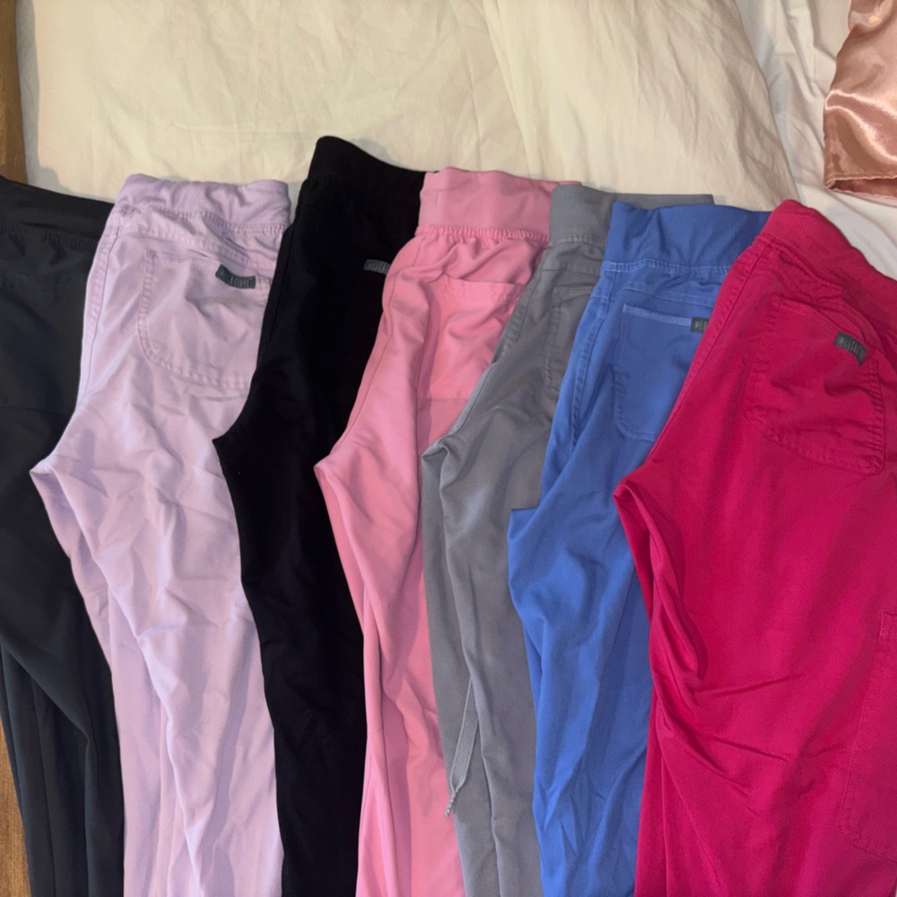 Med Couture Women's Scrub Pants